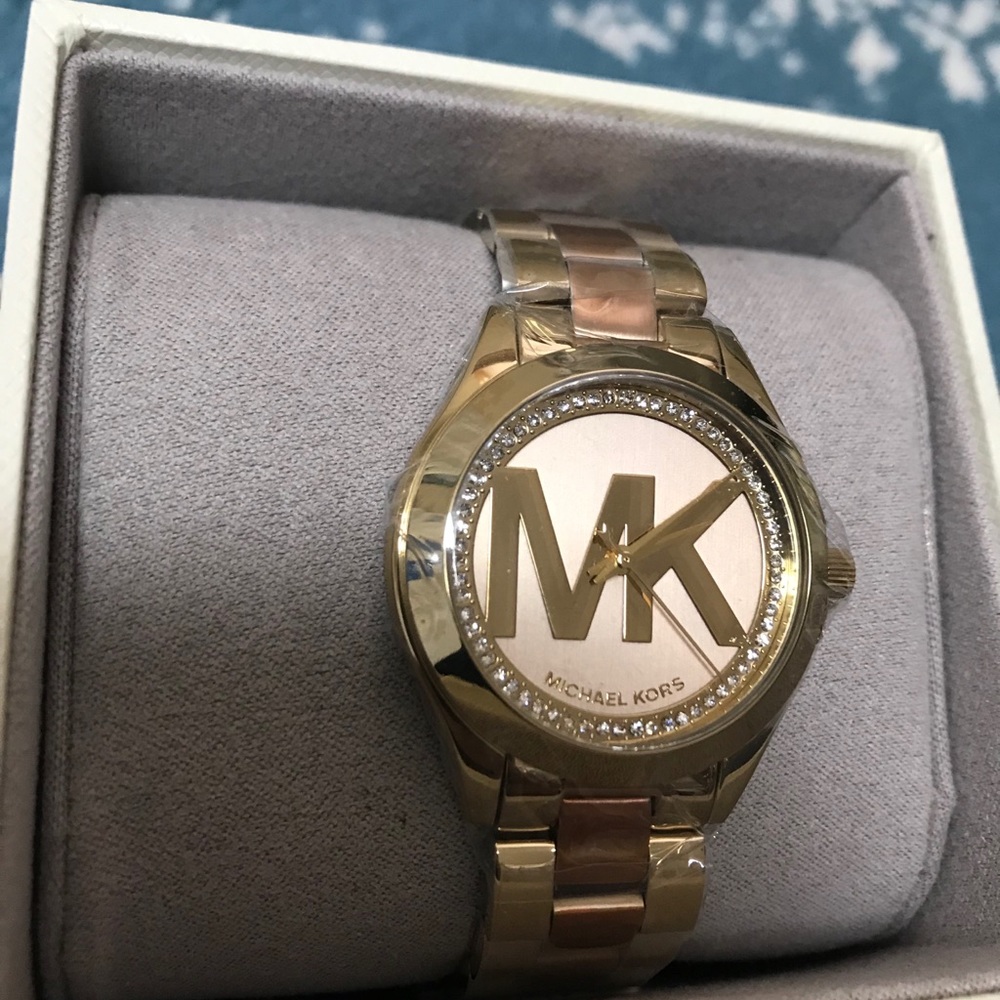 NWT MK3650 Michael KORS watch - Picture 2 of 5